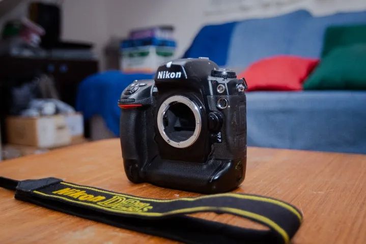 nikon D2hs an001 - Foto 4