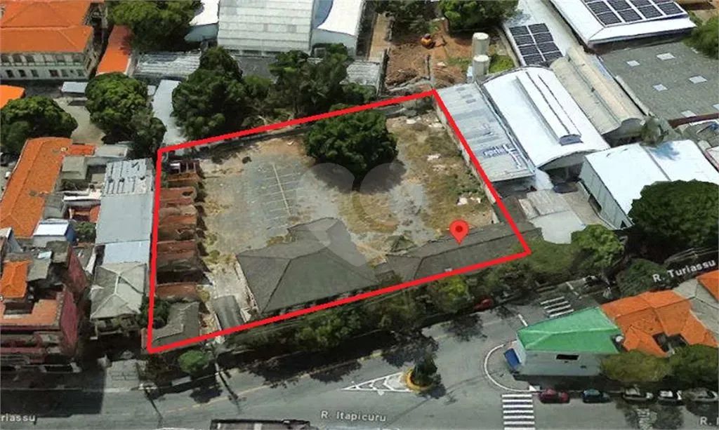 Terreno à venda em Perdizes - SP