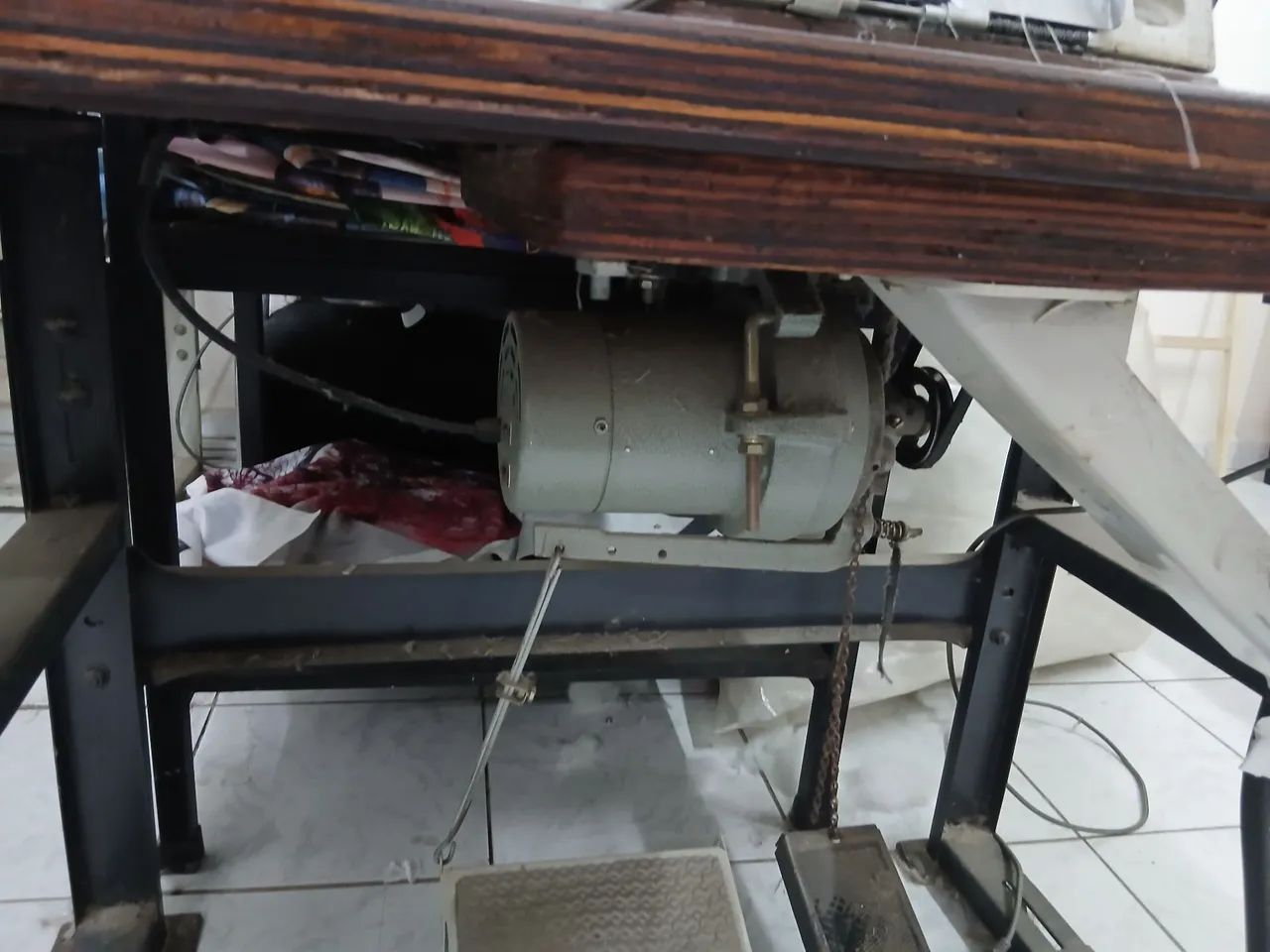Maquina interlock brother industrial - Foto 2