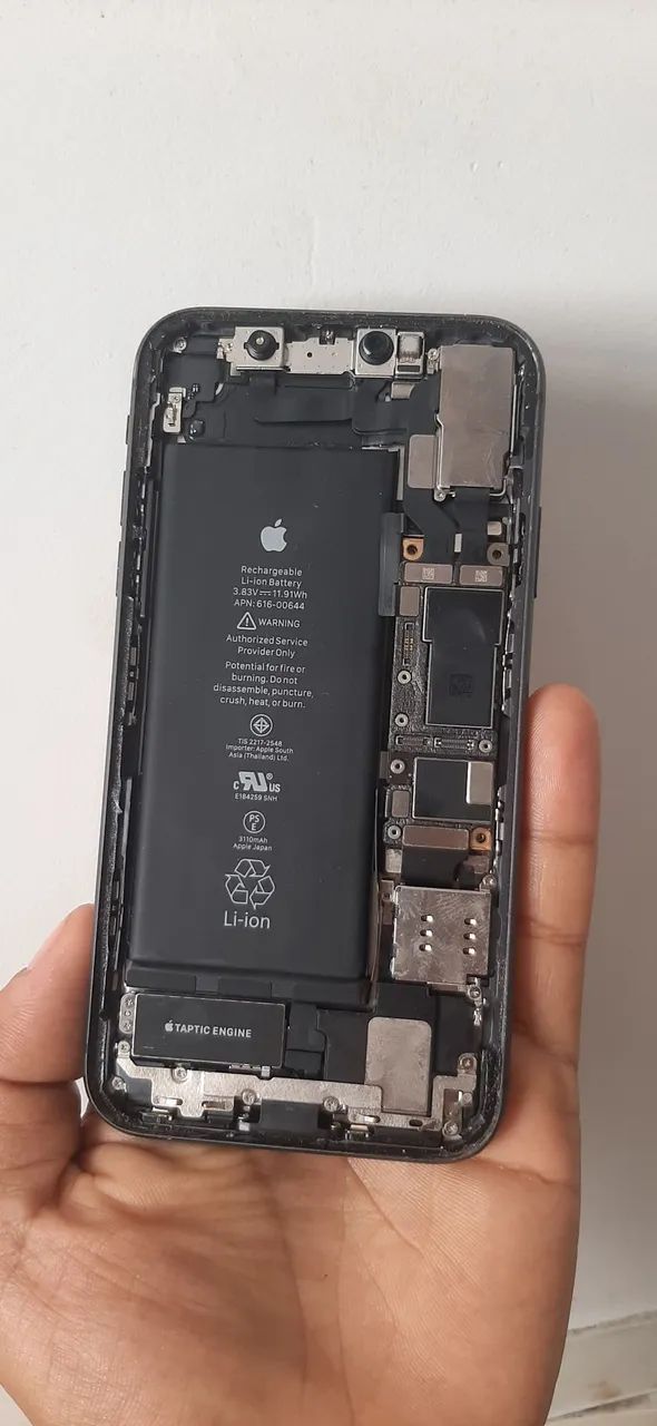 Carcaça iPhone 11 Original + Componentes Internos (Para Retirada de Peças)<br><br> - Foto 2