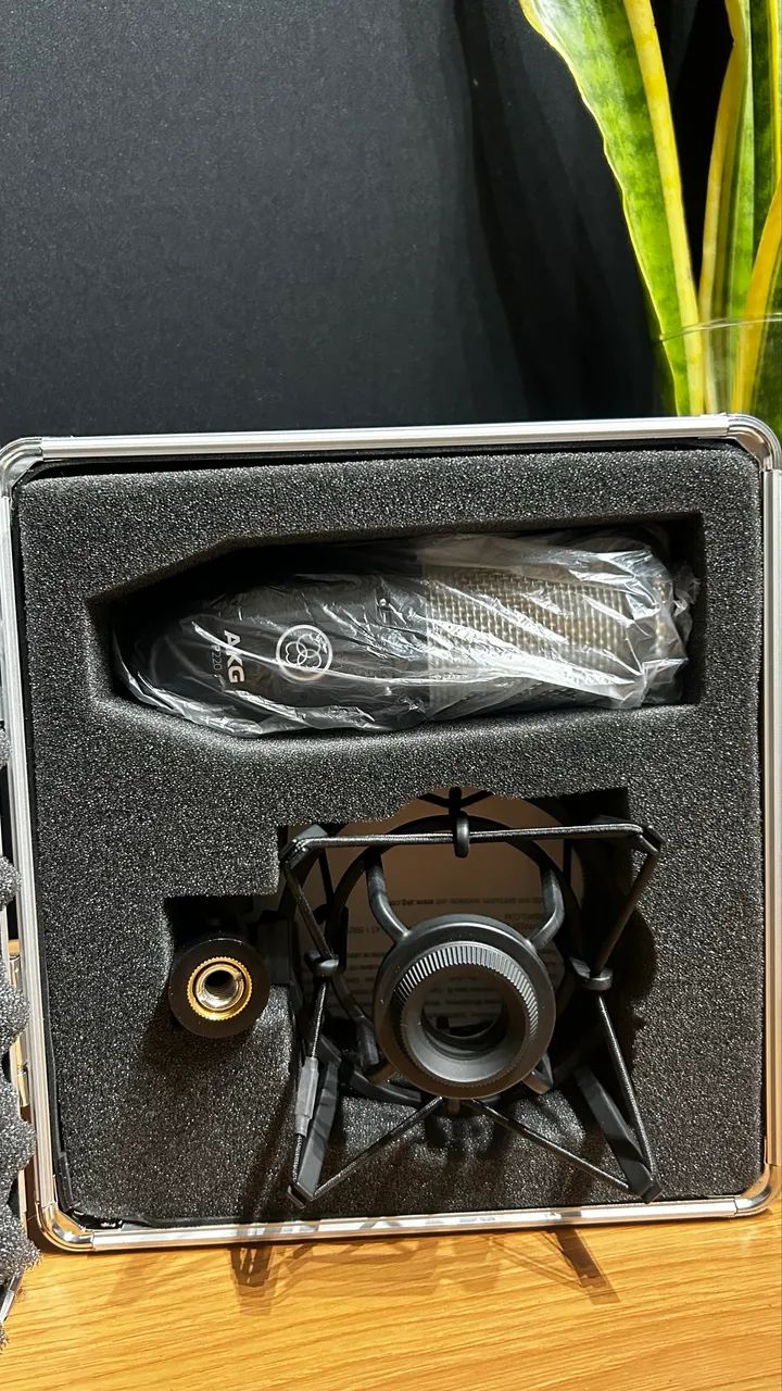 Microfone condensador akg P220 - Foto 4