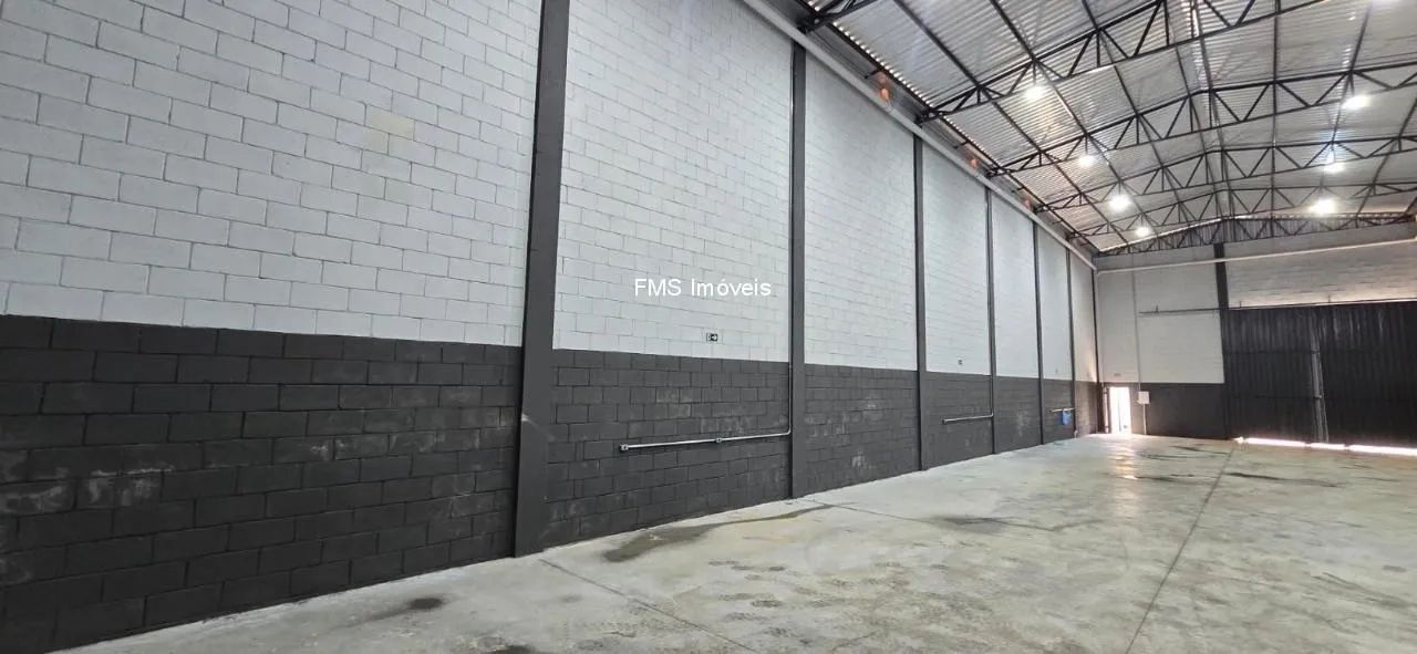 Galpão com 526m² em Arujá - Foto 2