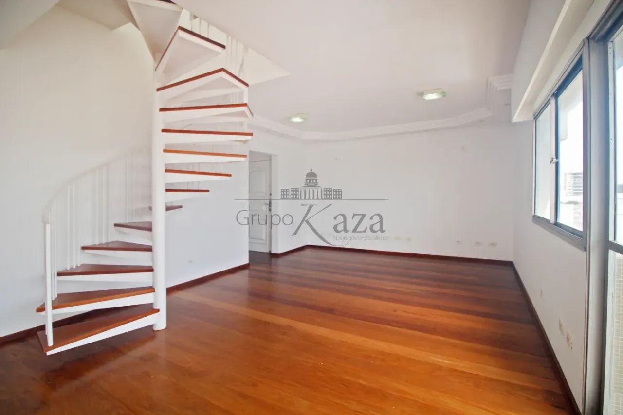 Cobertura Duplex - Campo Belo - 4 Dormitórios - 269m². - Foto 3