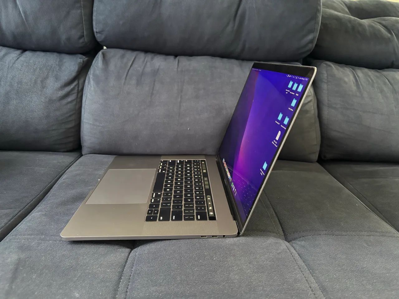 MacBook Pro 15? 2017 i7 16GB 256GB + Hub USB?C - Notebooks