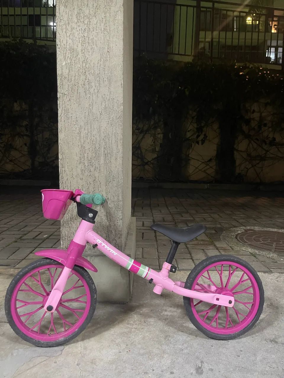 Bicicleta de equilíbrio infantil 