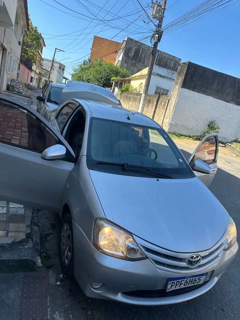 Toyota Etios ETIOS XS SEDAN1.5 FLEX 16V 4P MEC. 2015
