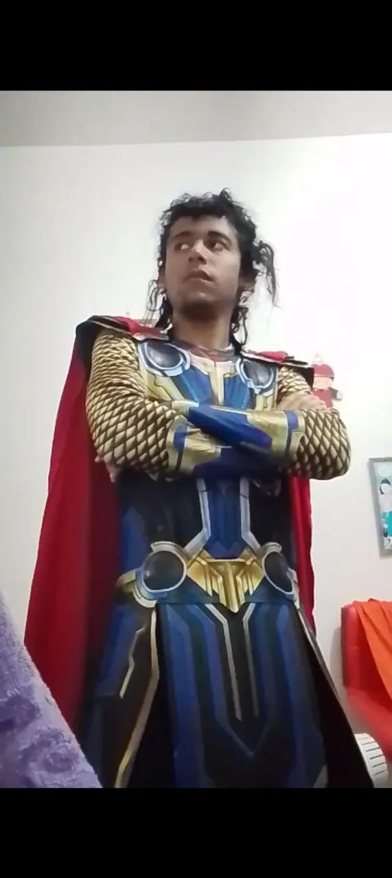 Cosplay do Thor amor e trovão 