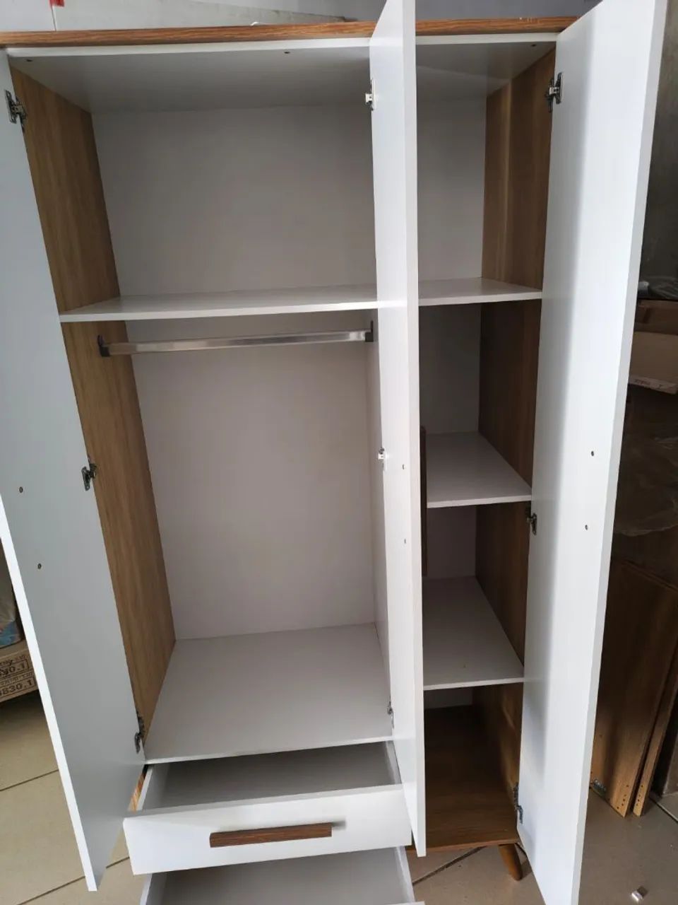 Vendo guarda roupa 