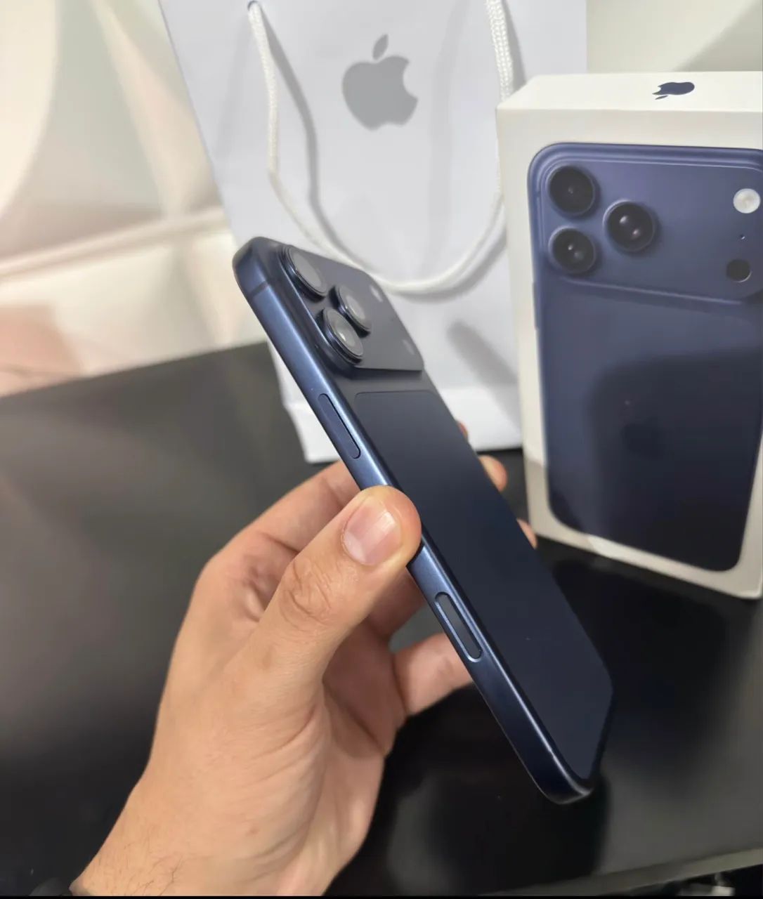 Iphone 17 pro max  - Foto 4