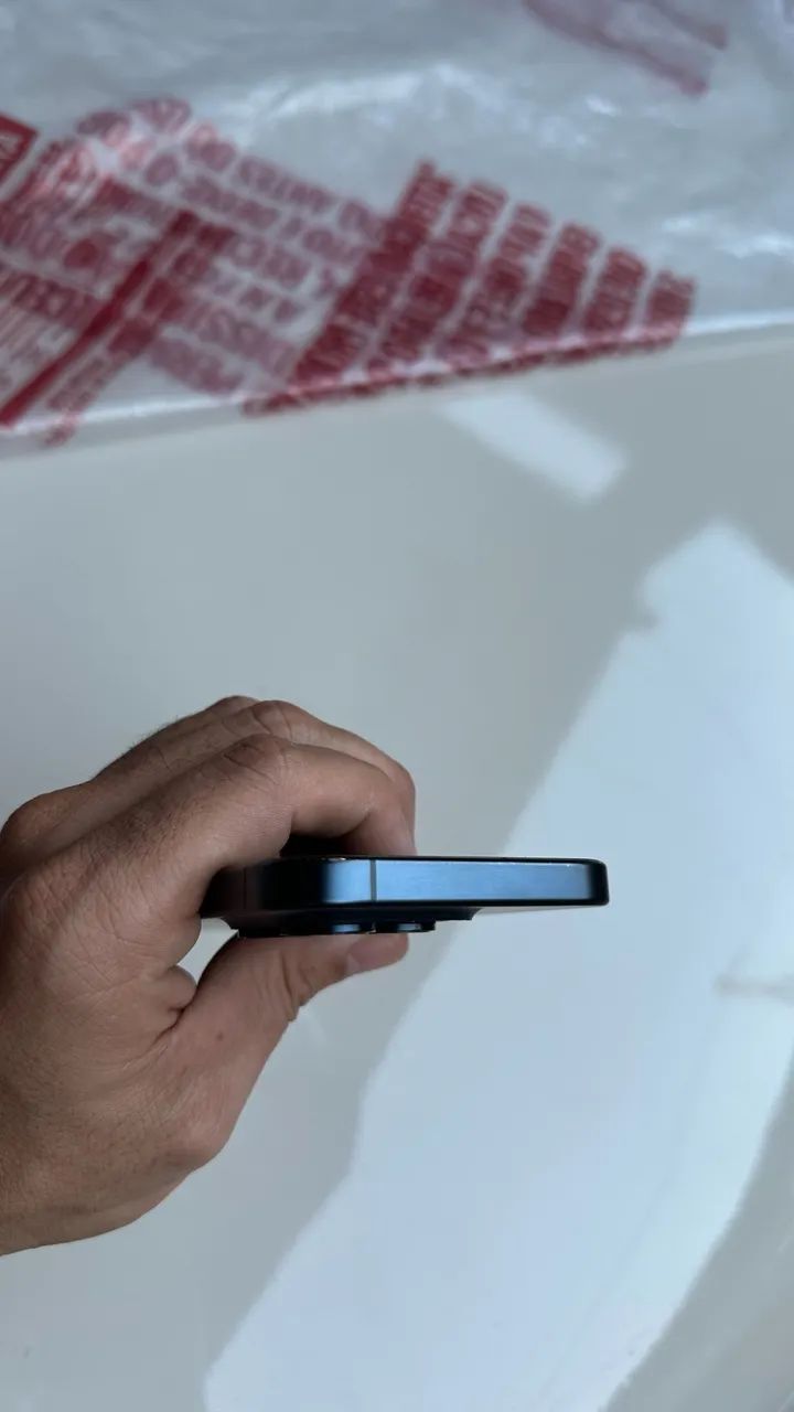 iPhone 15 Pro 128GB - Foto 2