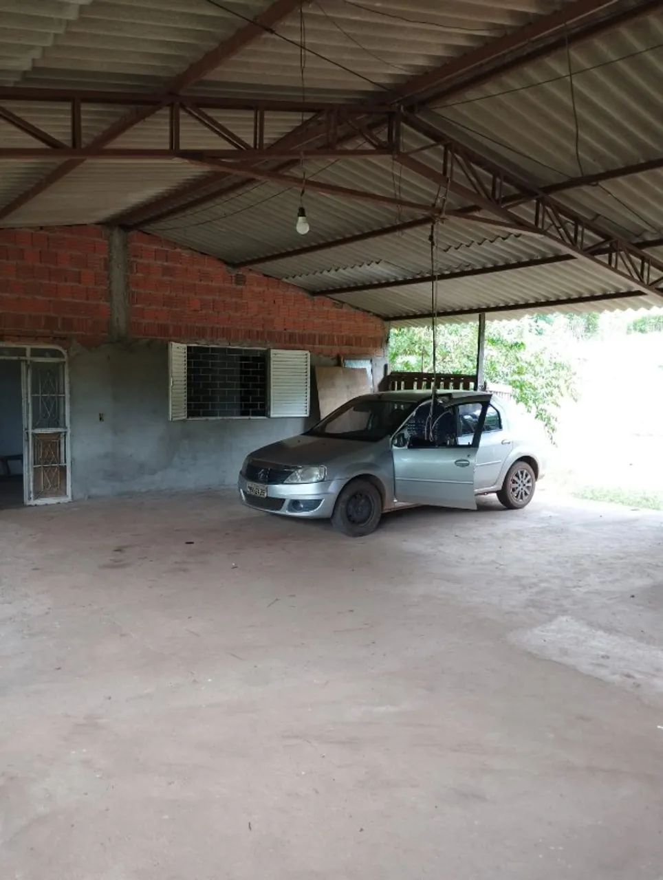 VENDE-SE UMA CHACARA COM 6 HECTARES PROX.GUIA. - Foto 2