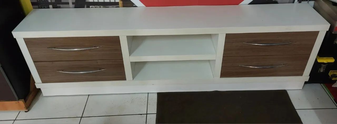 APARADOR COM 4 GAVETAS EM MDF COM RODINHAS - Foto 2