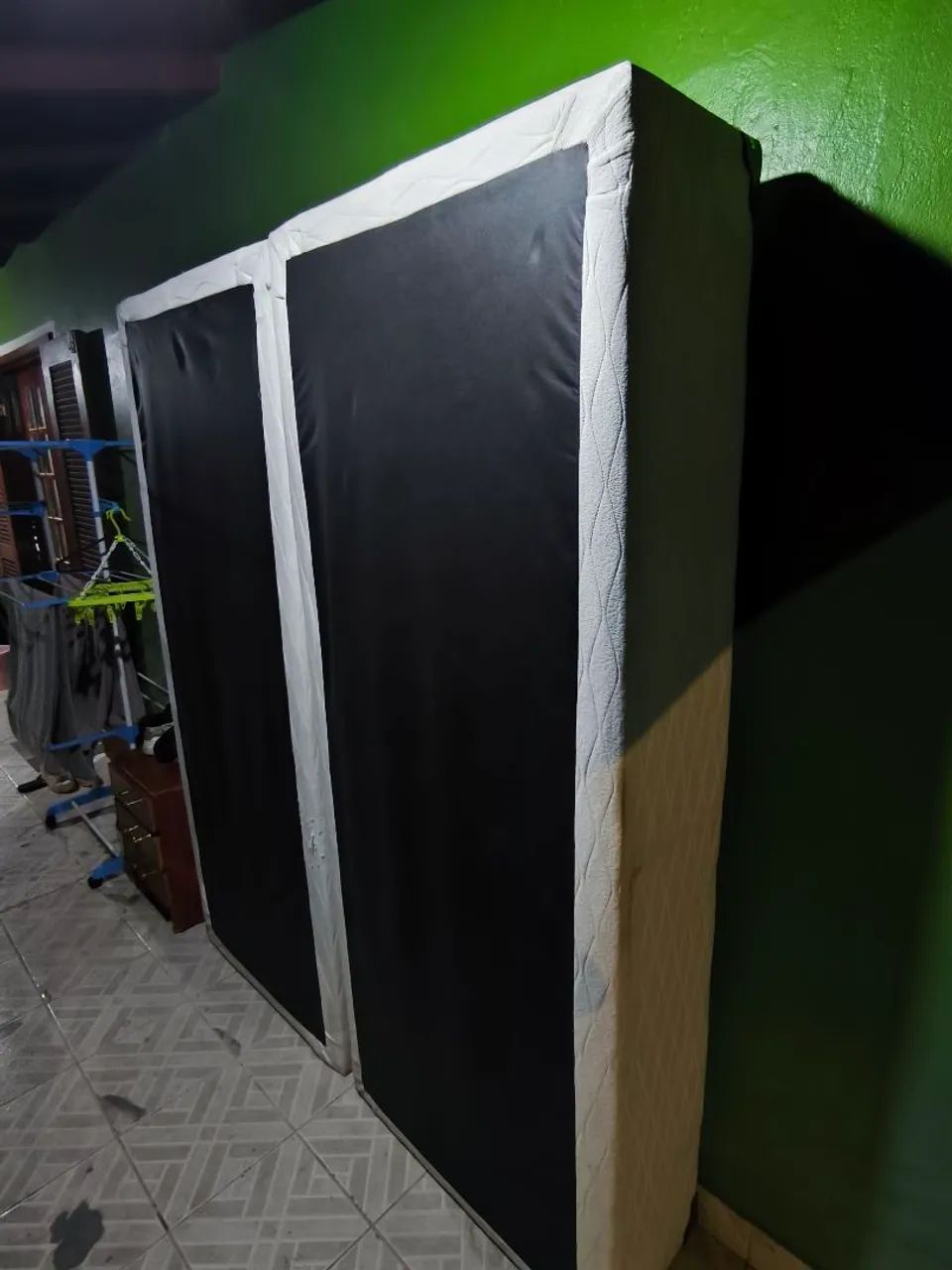 Box bipartido cama Queen.
