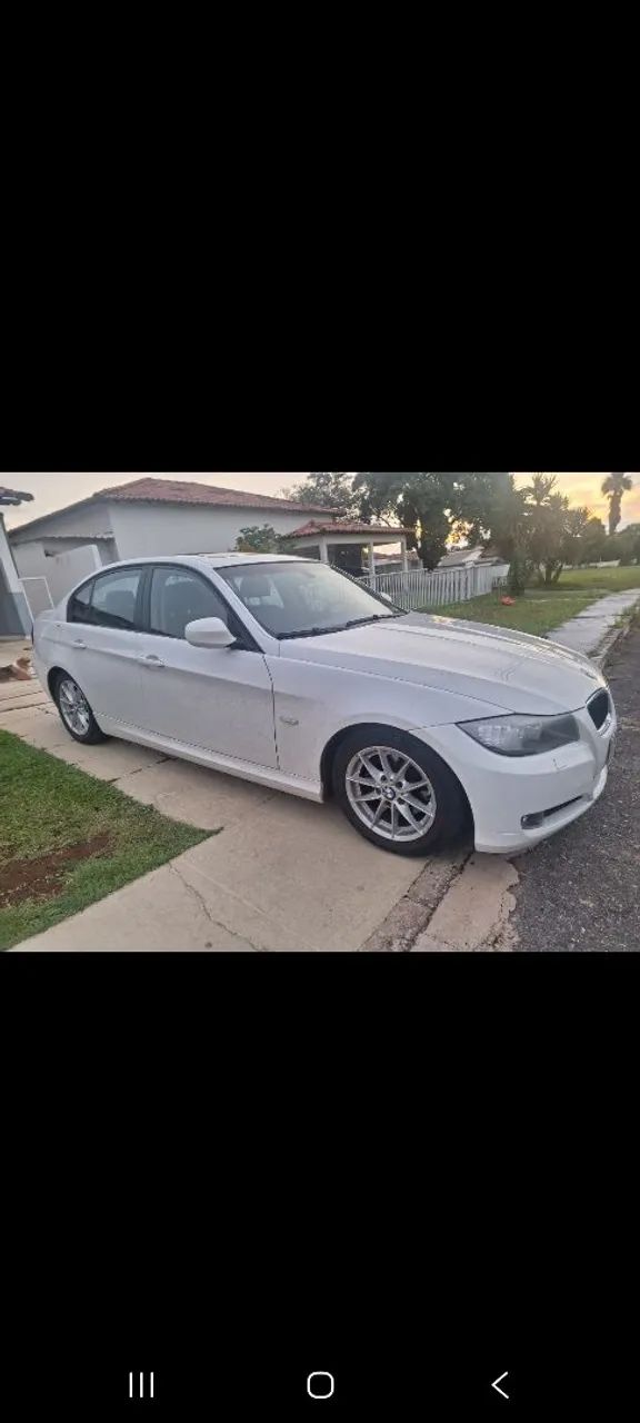 BMW 320I A 2010 - Foto 4