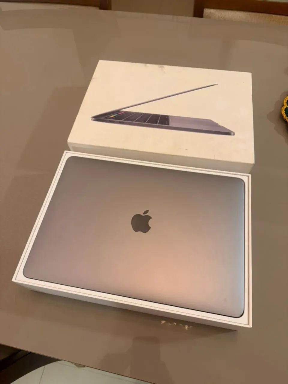 MacBook Pro 2018 5.1GHz, 8G, 2018 - Foto 2