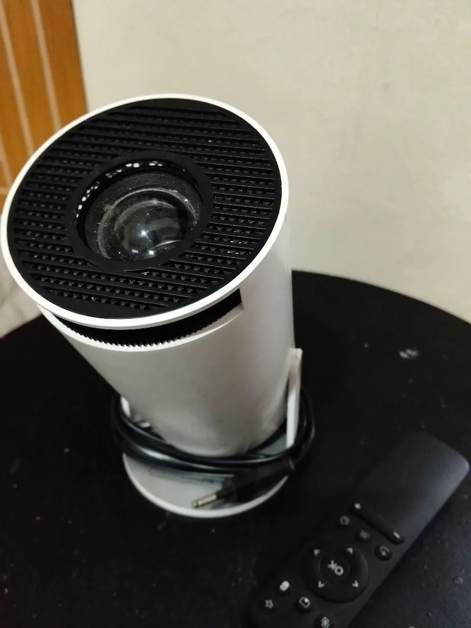 Projetor HY300