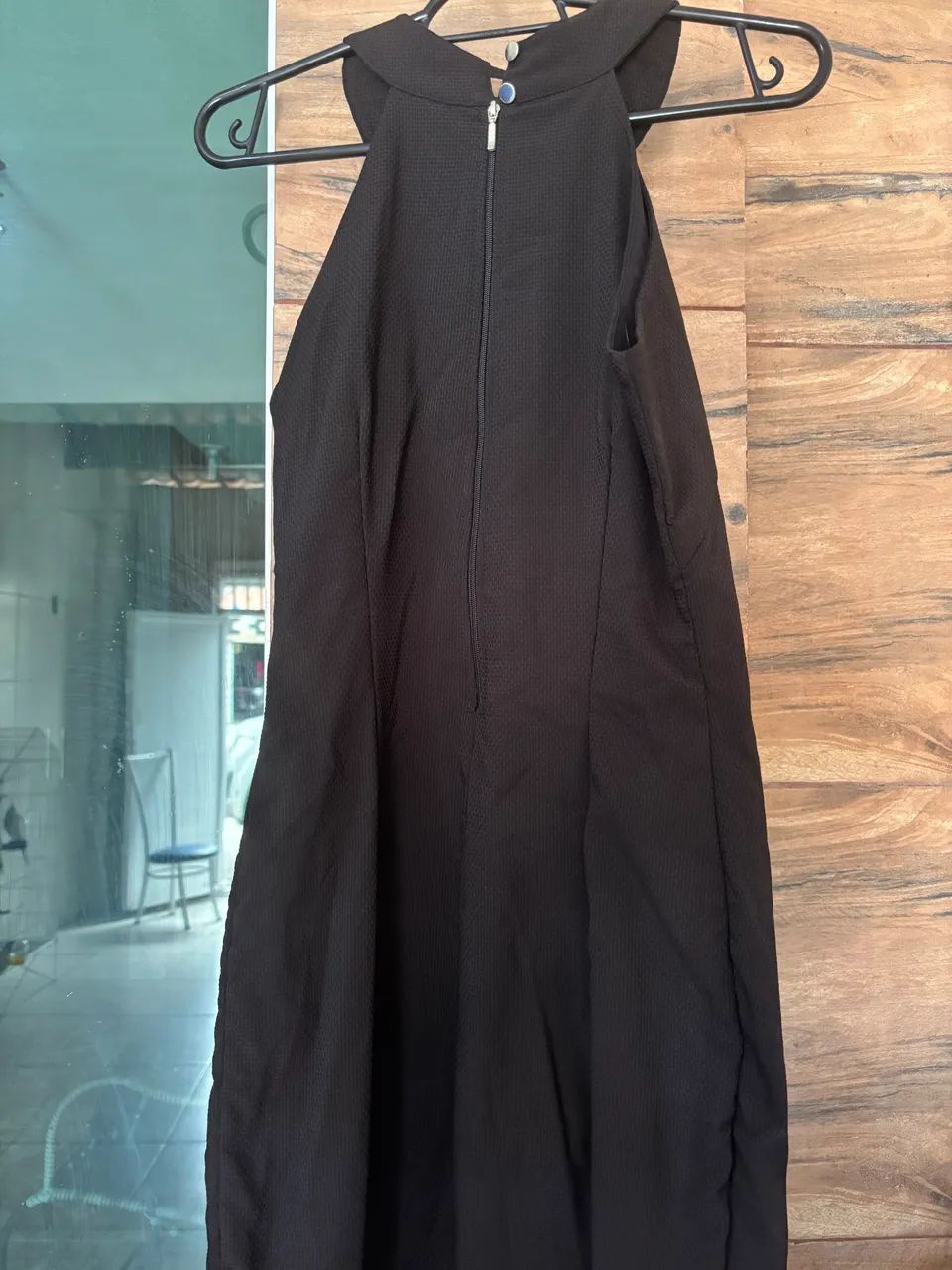 Vestido Preto de Alça com Pedraria  - Foto 2