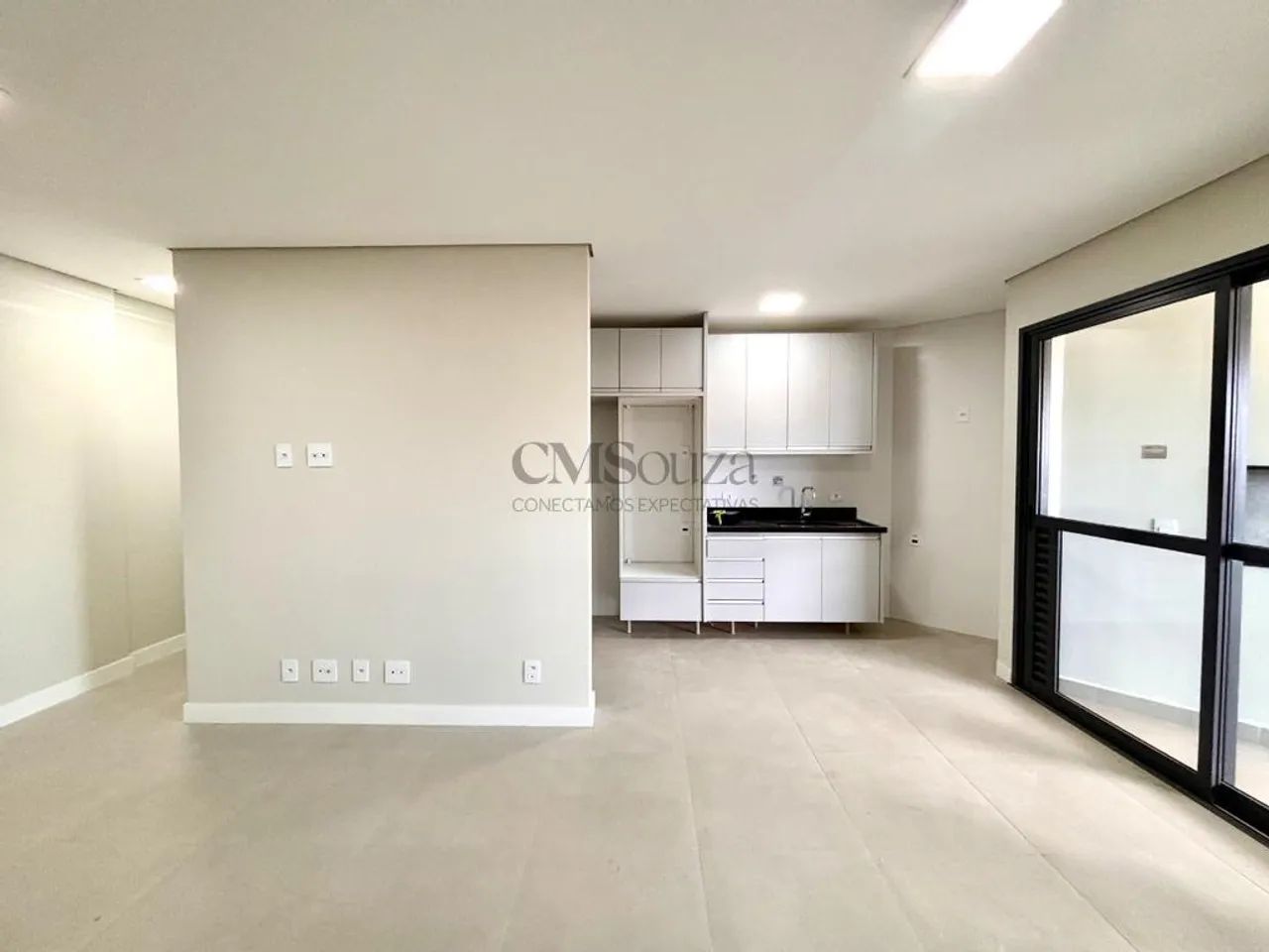 Apartamento à venda Edif. Odyssey, Centro, com 3 quartos, com 86 m²