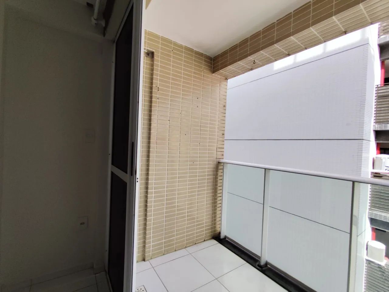 Aluguel apartamento 3 quartos (1 Suíte) e 2 vagas de garagem - 78 m² - Intermares - Foto 4