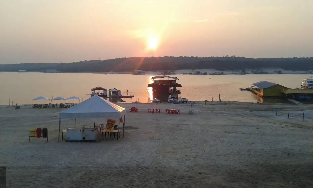 Terreno de 14.980m2  com acesso a praia - Foto 4