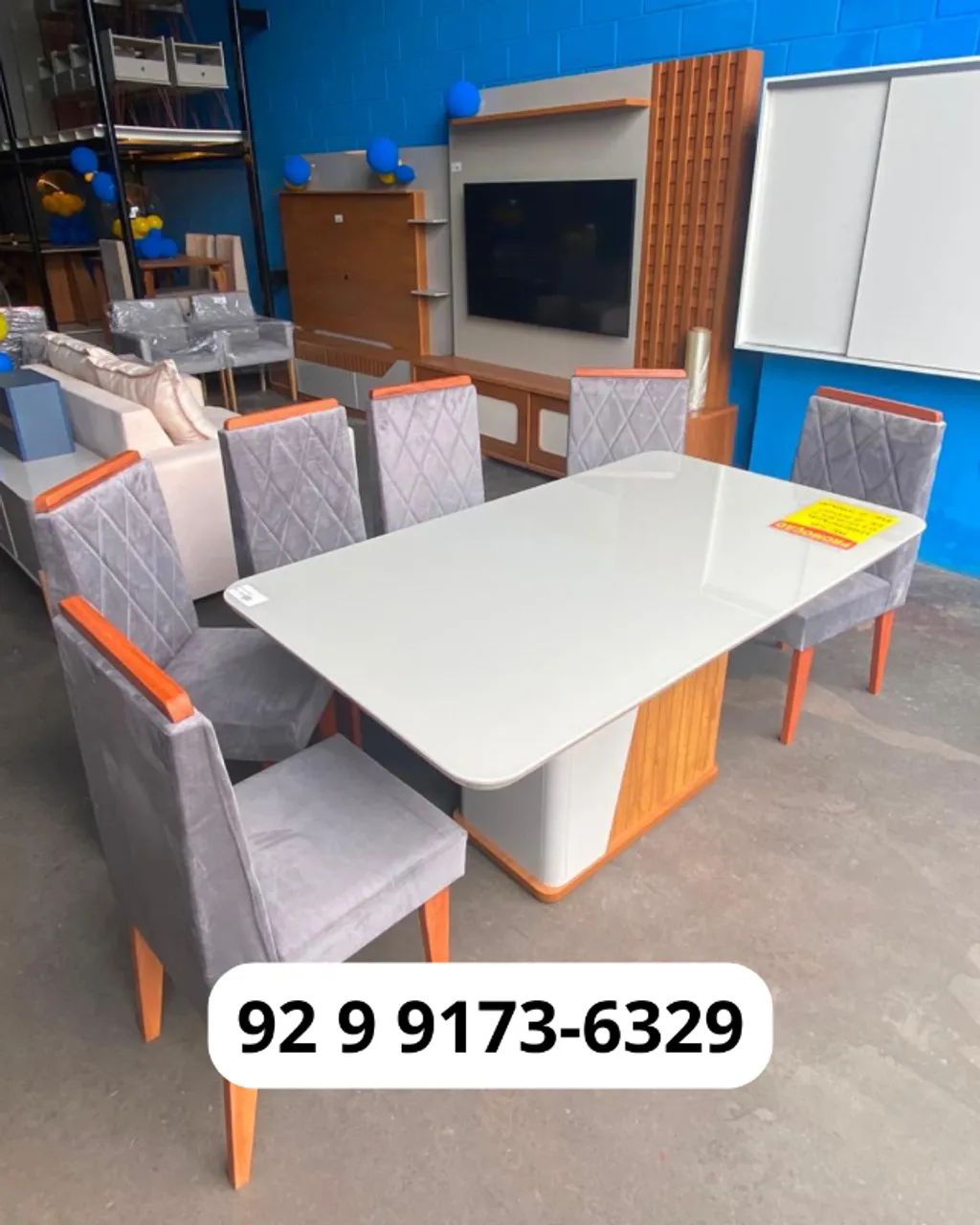Mesa Harmonia 6 Lugares com 6 Cadeiras - R$ 2.500