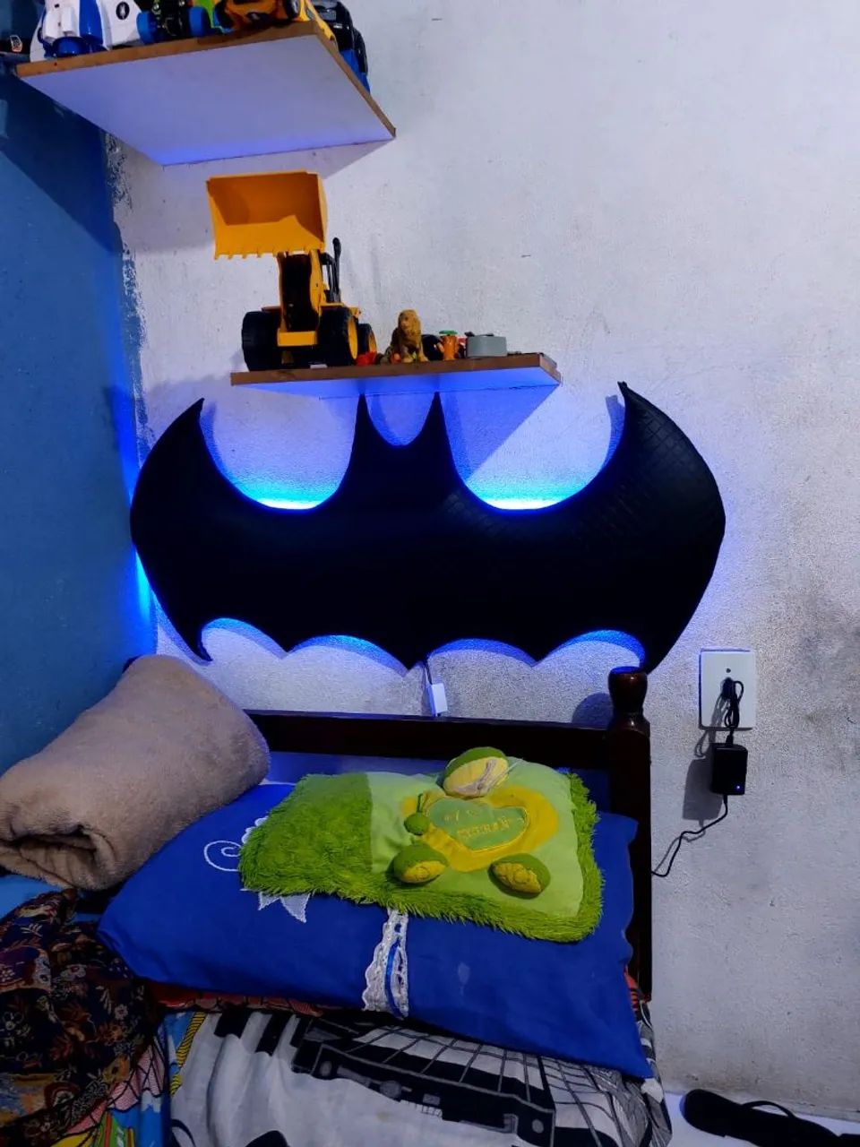 Cabeceira de cama do Batman com Led - Foto 2