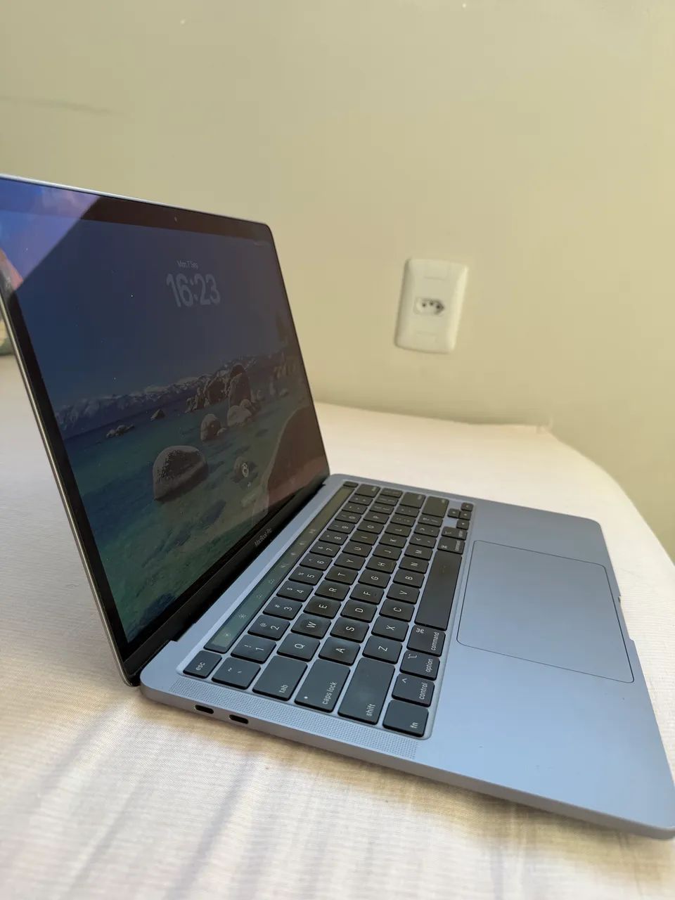 Macbook Pro 2020| i7 | 32GB RAM | 512 SSD - Notebooks - Cabula
