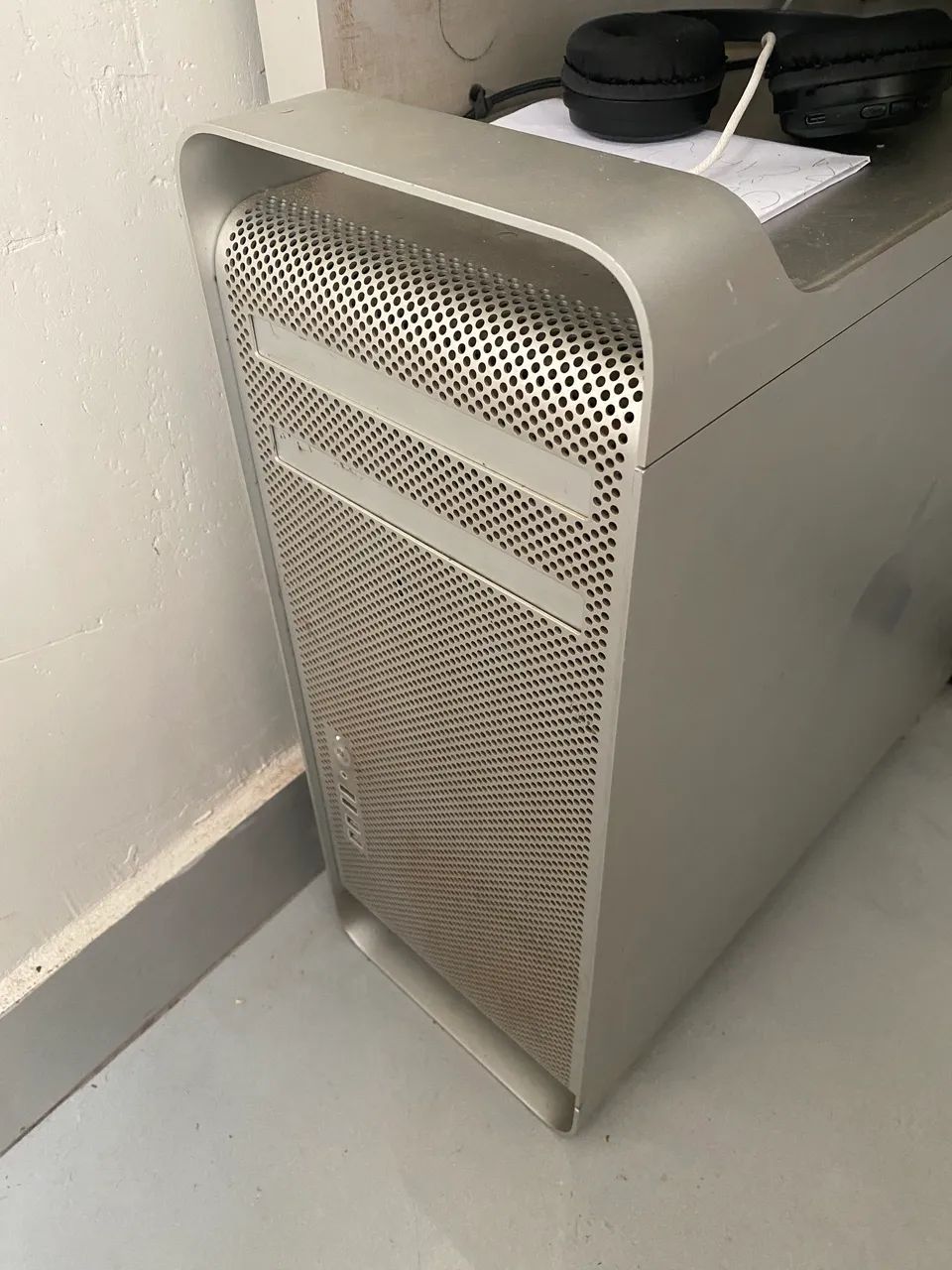 Mac Pro 2012 Tanque de guerra da Apple
