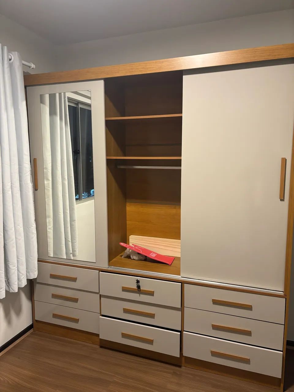 Guarda-roupa 3 portas