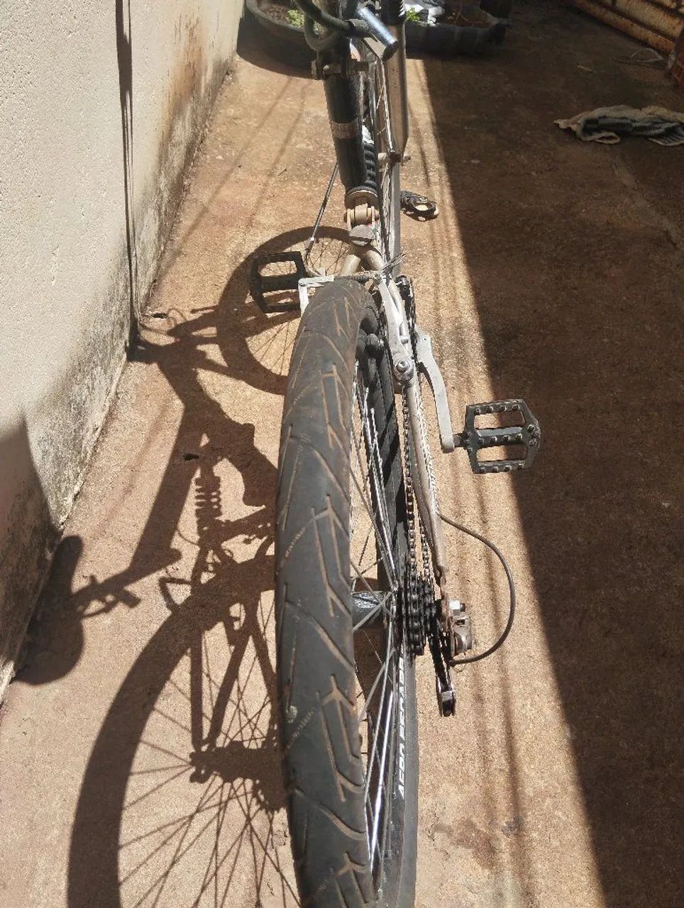 Bicicleta aro 26 com suspensão ? R$ 350 - Foto 2