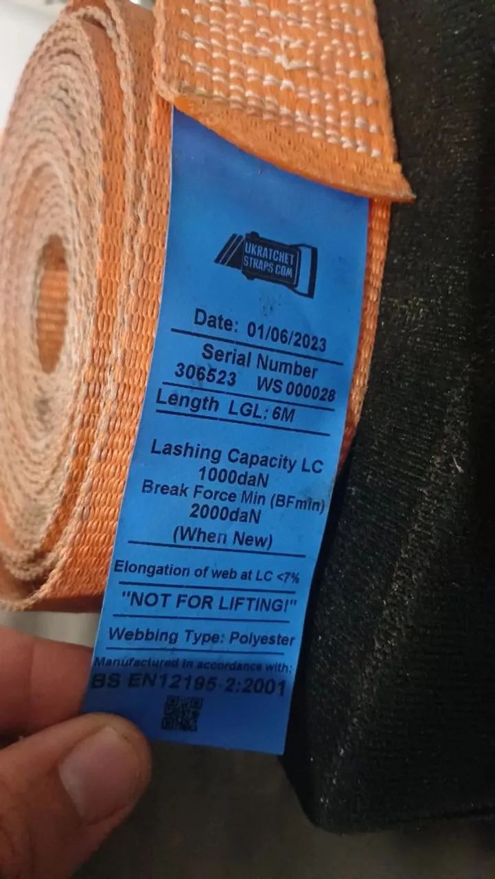 Cinta com Catraca para amarração de carga profissional 6m/ 2 toneladas  - Foto 2