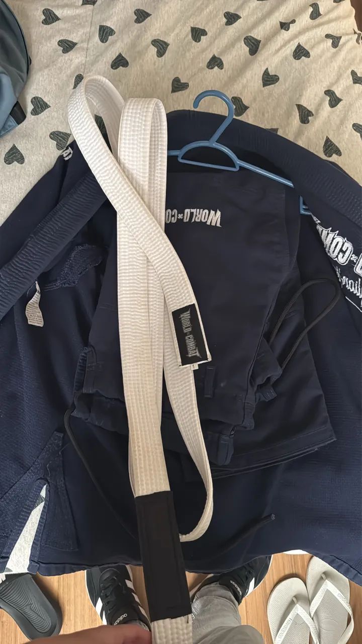 VENDO KIMONO WORDL COMBAT BJJ + FAIXA