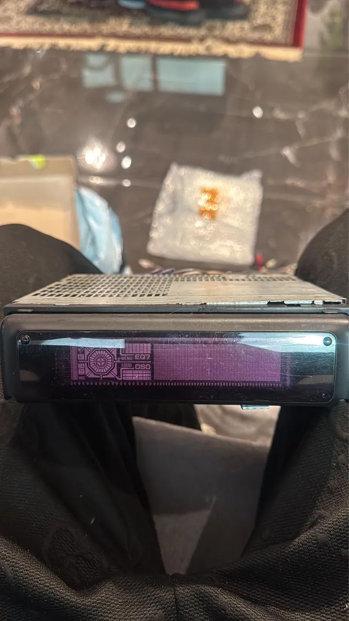 Sony- CDX-M850MP 