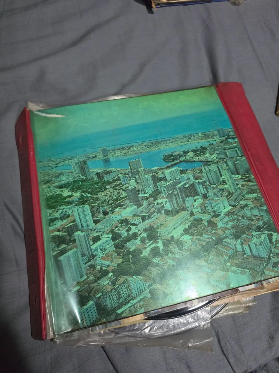 VENDO LOTE COMPLETO - DISCOS DE VINIL, FITAS, CDS E APARELHO 3x1 CCE - Foto 3