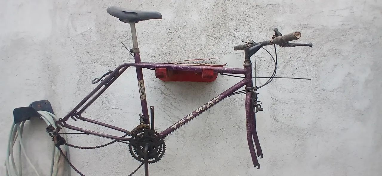 Quadro de bicicleta aro 26 antigo  - Foto 3