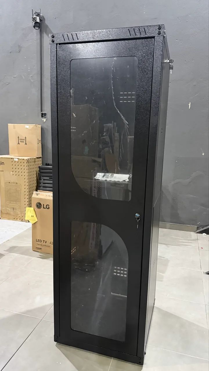 Rack piso padrão 190x60cm preto 