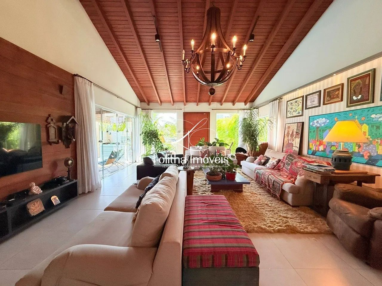 Casa com 3 Suítes, Piscina e Churrasqueira à venda em Jurerê - Florianópolis/SC - Foto 3