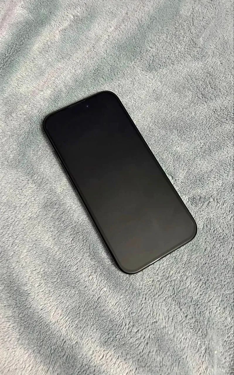 IPhone 16 Black  - Foto 2