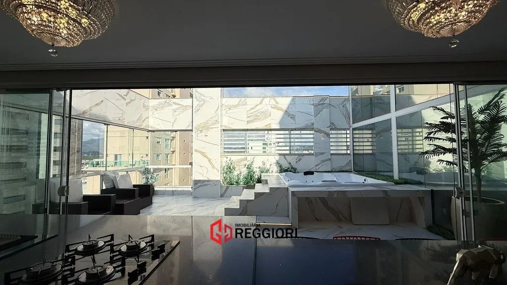COBERTURA TRIPLEX 4 SUÍTES 4 VAGAS CENTRO BC - Foto 3