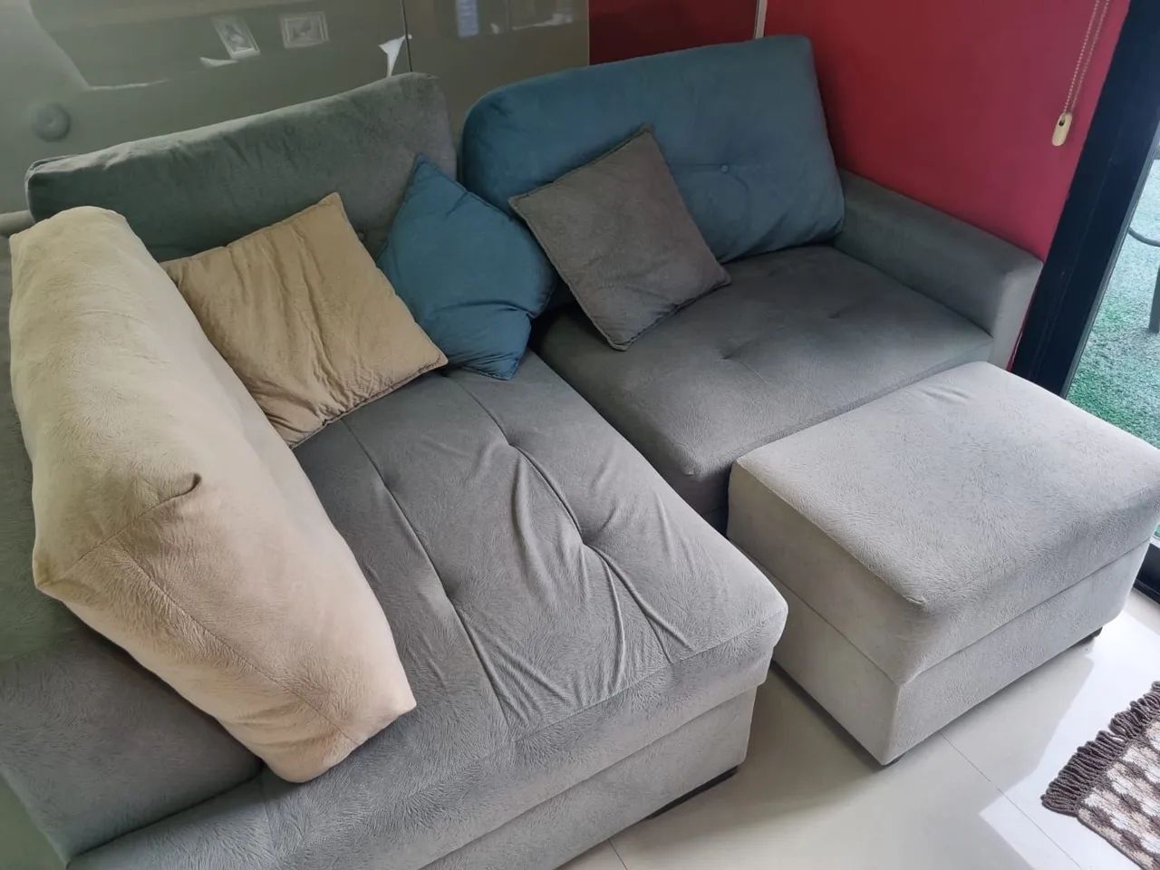 Sofá, Puff e Travesseiros - Foto 2