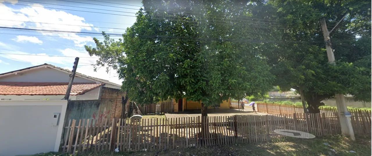 TERRENO COM PONTO COMERCIAL 