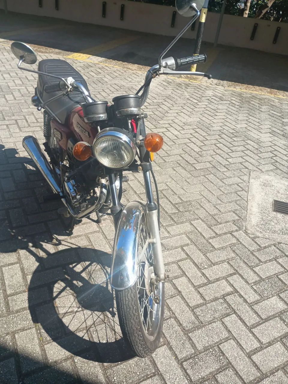 CG 125.   1982  