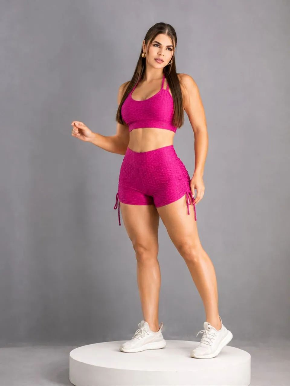 Conjunto de academia brocado da marca ELEVAÇÃO 