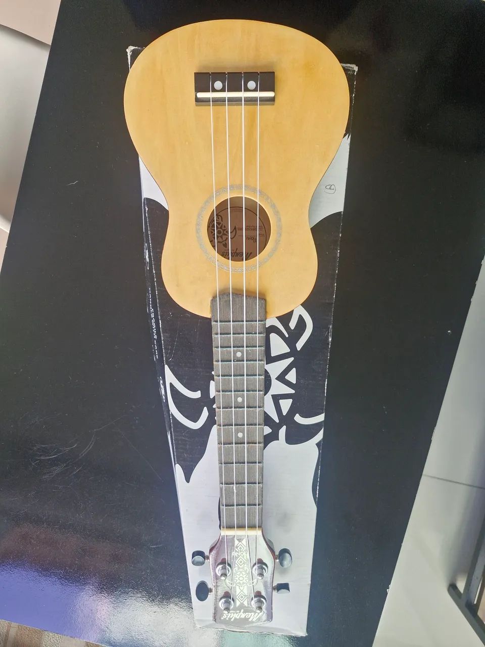 Ukulele Tagima - Foto 2