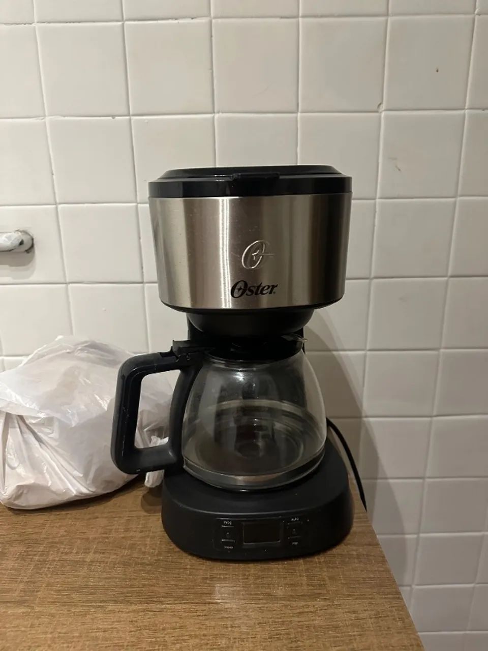 Cafeteira 110v programável oster 