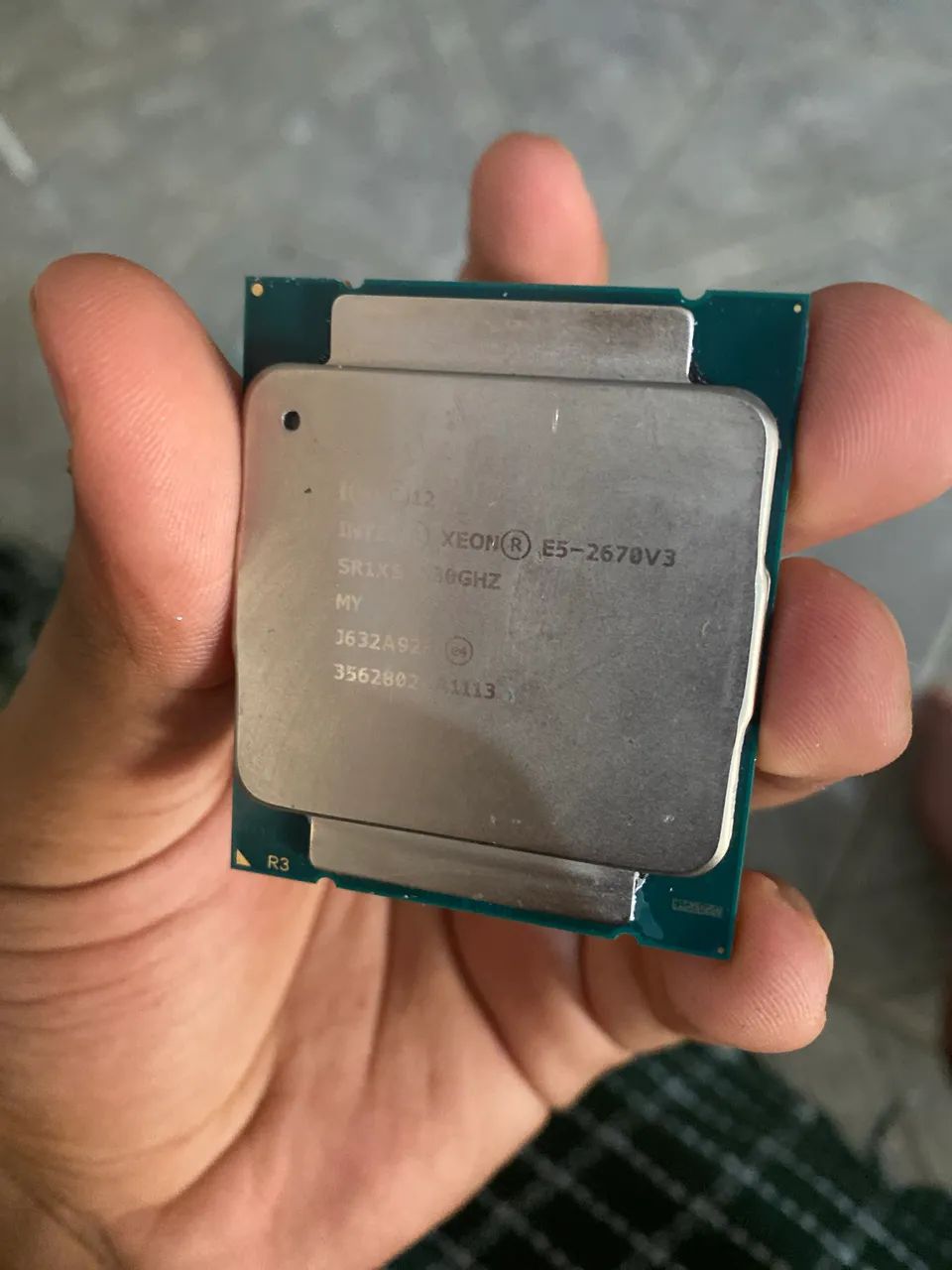 Intel xeon E5-2670V3  - Foto 2
