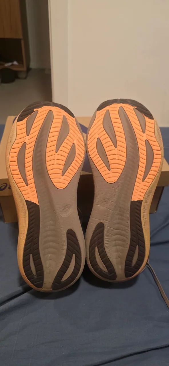 Asics gel nimbus 27 luxe 43 com nota e caixa - Foto 4
