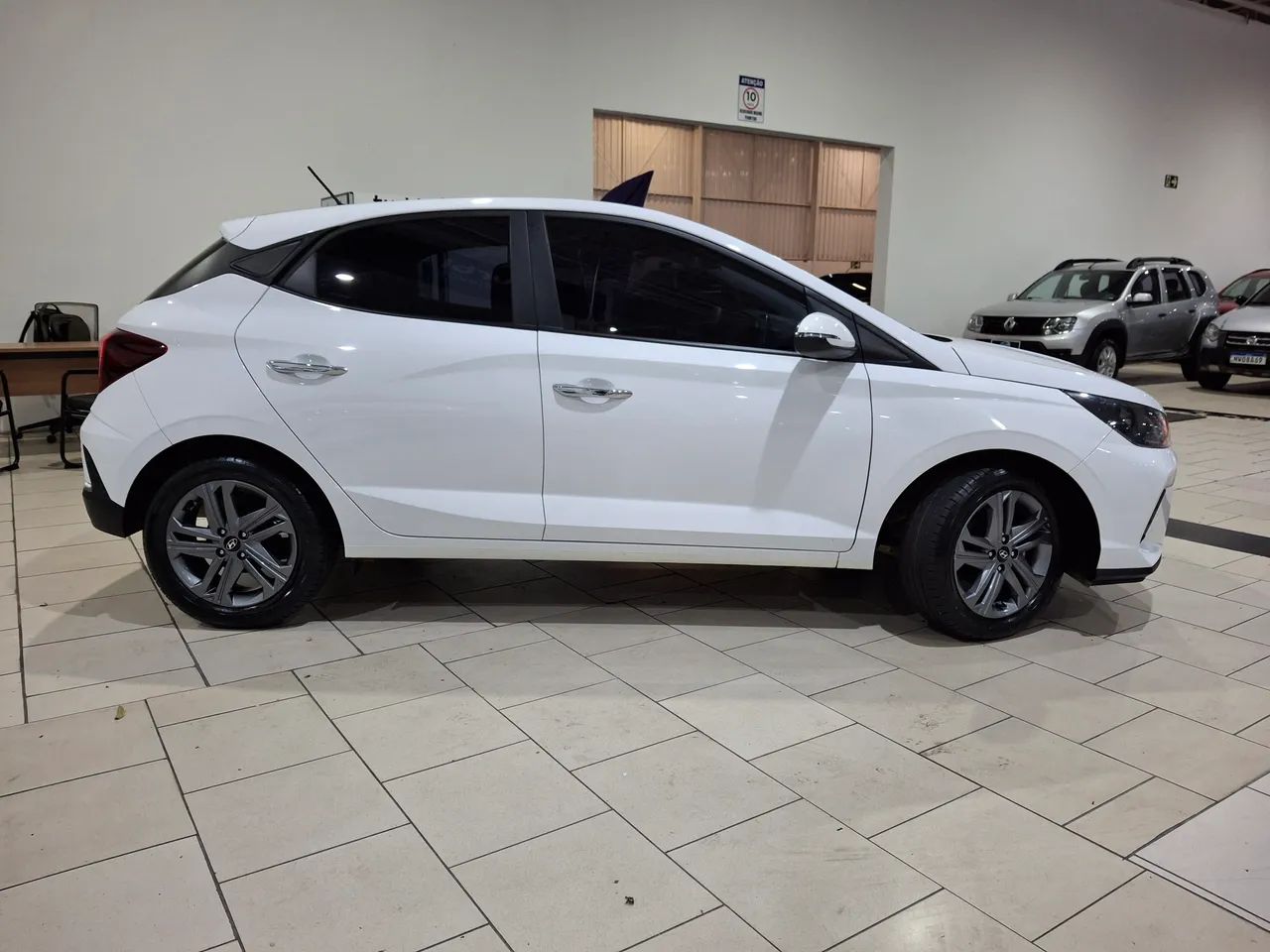Hyundai HB20 Limited 1.0 TB Flex 12V Aut., foto 5 de 10