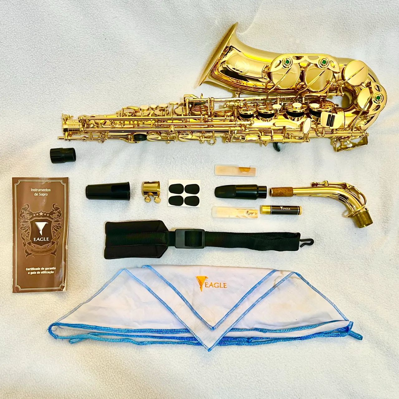 Sax alto Eagle SA501 usado poucas vezes - Foto 5