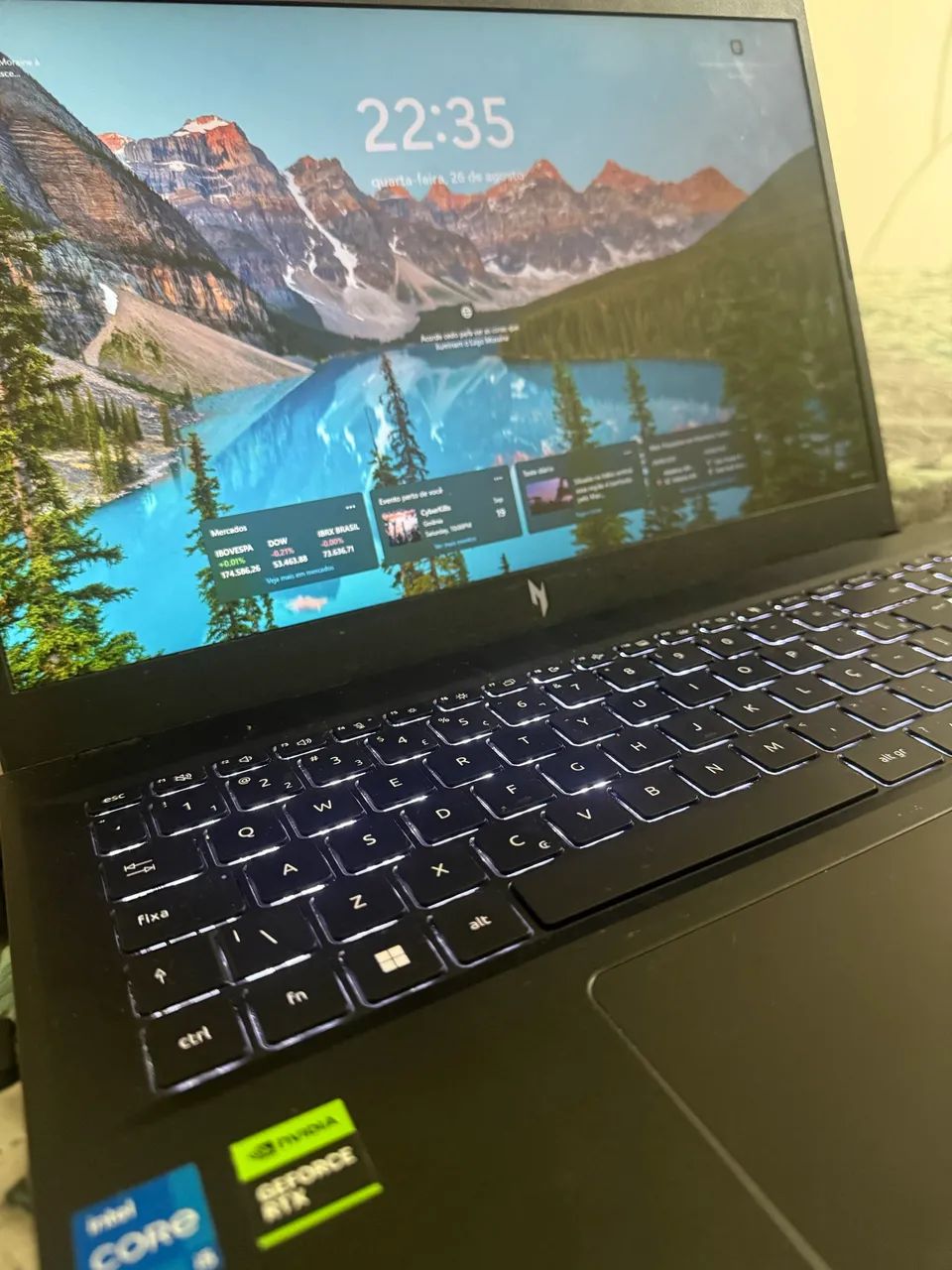 Acer Nitro V15 - Foto 3